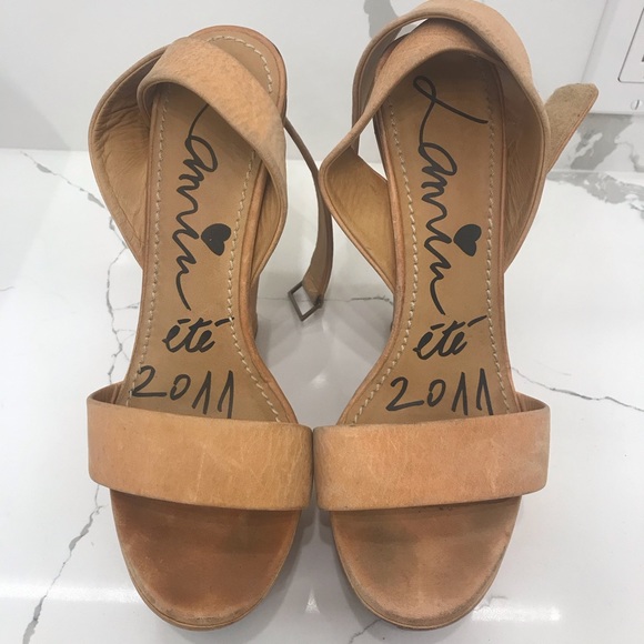 Lam in beige wedges - Picture 2 of 3